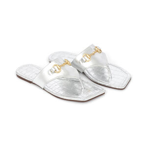 CHINELO RASTEIRA BICO QUADRADO PRATA