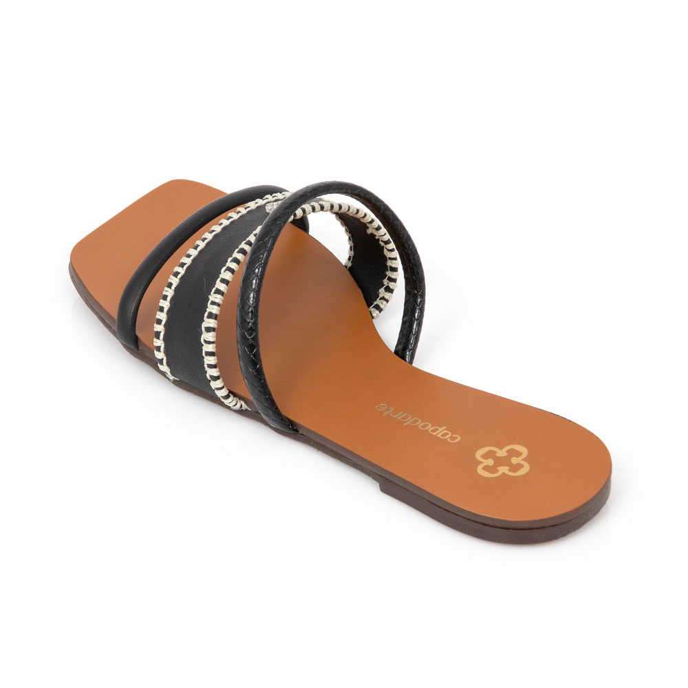 CHINELO PRETO DE TIRAS BICO QUADRADO image number 2